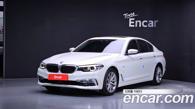 BMW 5 Series (G30) 520i Luxury