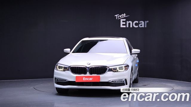 BMW 5 Series (G30) 520i Luxury 2018 — фото 3