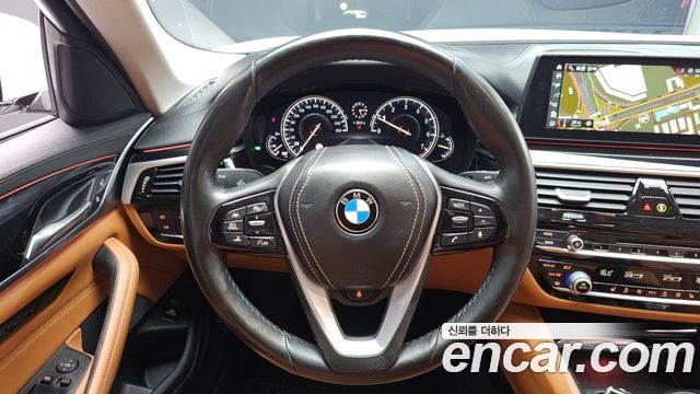 BMW 5 Series (G30) 520i Luxury 2018 — фото 12