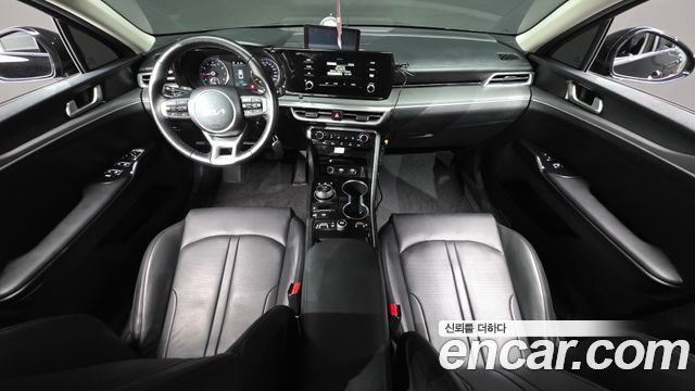 Kia K5 (III) 2.0 Trendy 2023 — фото 7