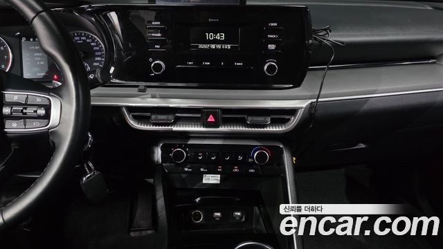 Kia K5 (III) 2.0 Trendy 2023 — фото 21