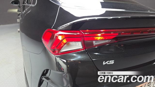 Kia K5 (III) 2.0 Trendy 2023 — фото 29