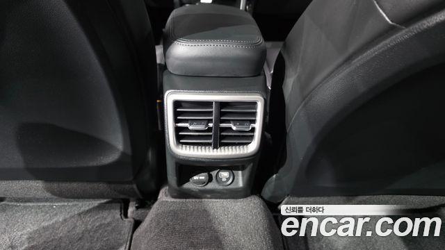 Kia K5 (III) 2.0 Trendy 2023 — фото 36