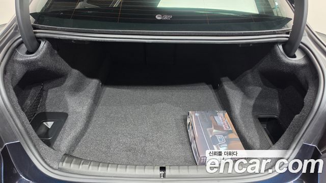 BMW 5 Series (G30) 523d M Sport 2023 — фото 20