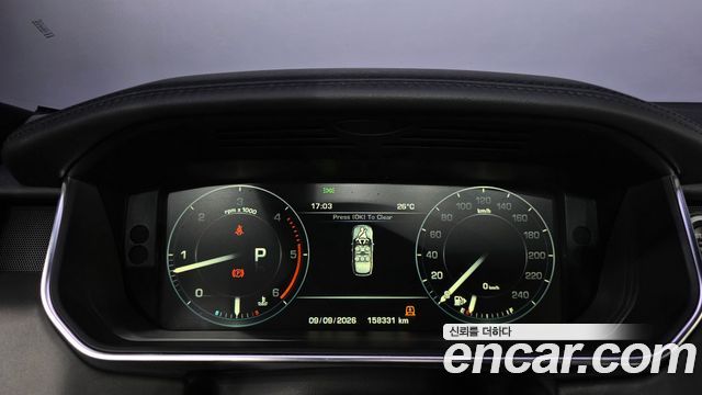 Land Rover Range Rover (IV) 4.4 SDV8 Vogue SE LWB DIESEL 2016 — фото 8