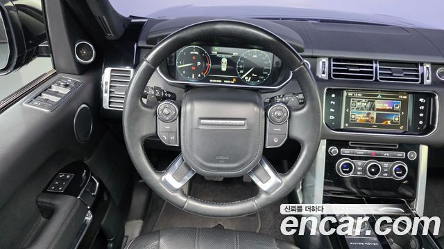 Land Rover Range Rover (IV) 4.4 SDV8 Vogue SE LWB DIESEL 2016 — фото 13