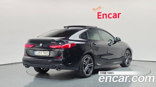 BMW 2 Series Gran Coupe (F44) 220i M Sports 2024 — фото 2
