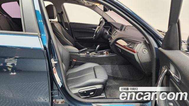 BMW 1 Series (F20) 118d Sport 5Door 2015 — фото 11