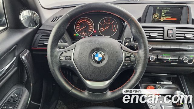 BMW 1 Series (F20) 118d Sport 5Door 2015 — фото 14