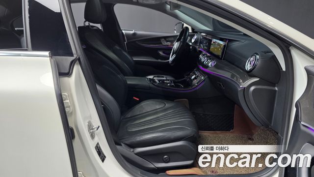 Mercedes-Benz CLS-Class (C257) CLS400d 4MATIC AMG Line 2019 — фото 11