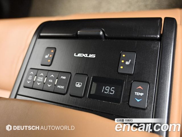 Lexus ES300h (VII) Luxury Plus 2019 — фото 20