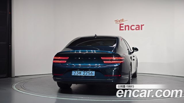 Genesis Electrified G80 (RG3) e-AWD 2022 — фото 4