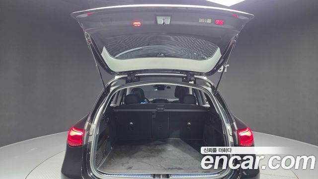 Mercedes-Benz GLC-Class (X254) GLC220 d 4MATIC 2024 — фото 20