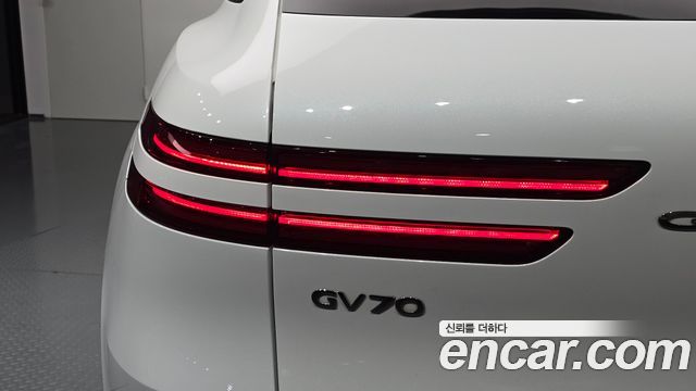 Genesis GV70 2.5T Gasoline AWD 2021 — фото 23