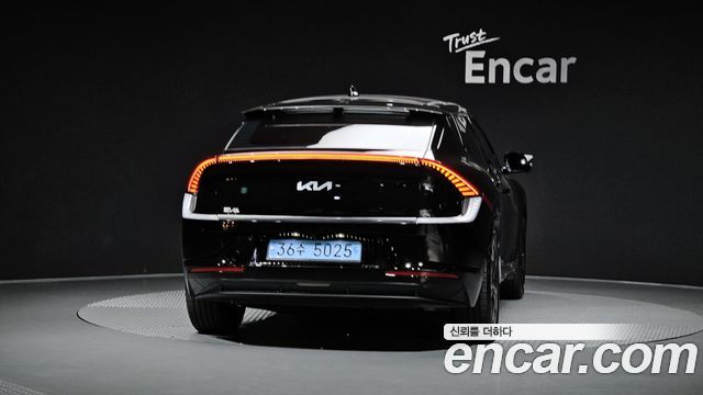Kia EV6 Long Range Earth 2023 — фото 4