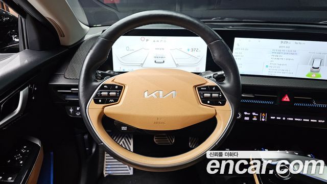 Kia EV6 Long Range Earth 2023 — фото 13