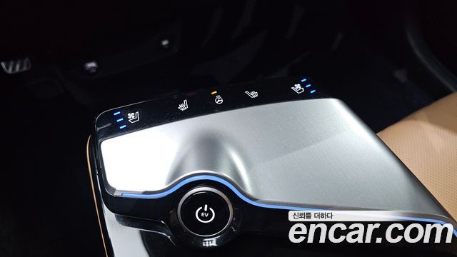 Kia EV6 Long Range Earth 2023 — фото 30