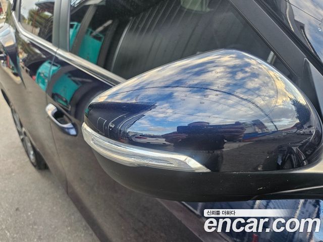 KG Mobility (SsangYong) Tivoli LX 2WD 2017 — фото 23