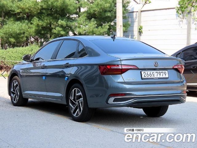 Volkswagen Jetta (VII) 1.5 TSI Prestige 2023 — фото 3
