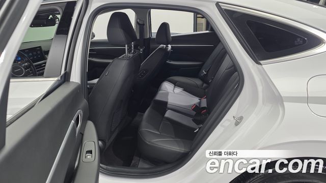 Hyundai Sonata The Edge (DN8) 2.0 Premium 2024 — фото 11