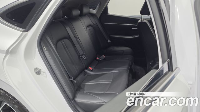 Hyundai Sonata The Edge (DN8) 2.0 Premium 2024 — фото 12