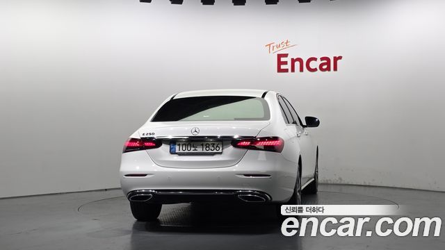 Mercedes-Benz E-Class (W213) E250 Avantgarde 2021 — фото 4