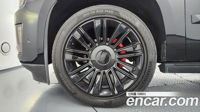 Cadillac Escalade 6.2 ESV 4th 2018 — фото 5