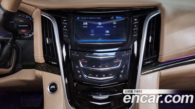 Cadillac Escalade 6.2 ESV 4th 2018 — фото 13