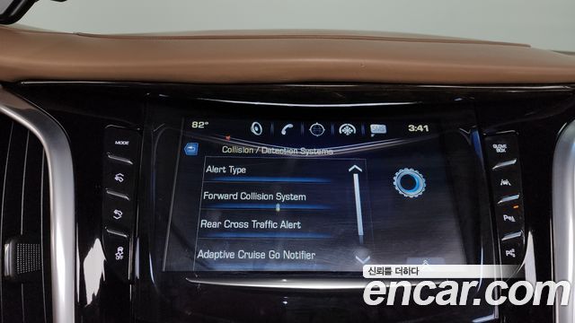 Cadillac Escalade 6.2 ESV 4th 2018 — фото 15