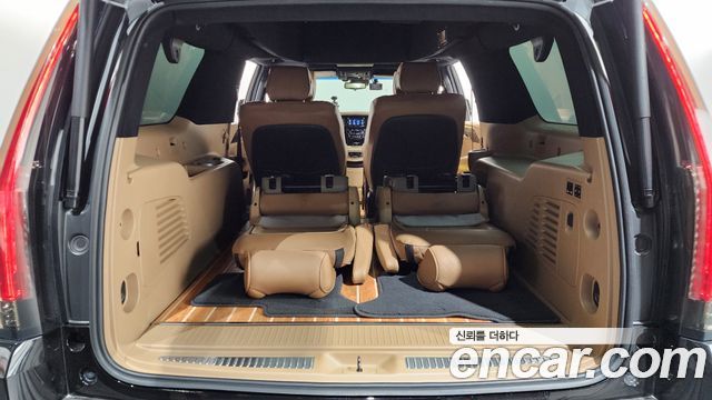 Cadillac Escalade 6.2 ESV 4th 2018 — фото 20