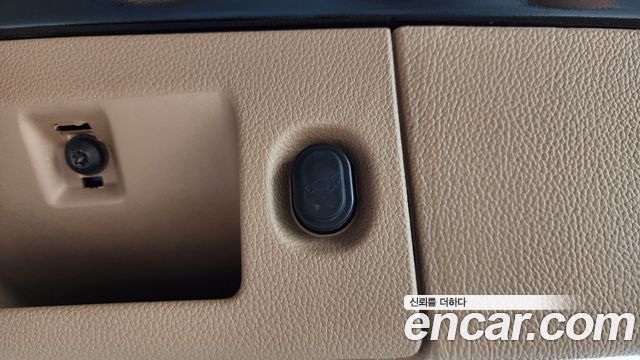 Cadillac Escalade 6.2 ESV 4th 2018 — фото 28