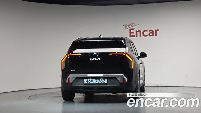 Kia EV3 Long Range 2WD AIr 2025 — фото 4