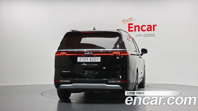 Kia Carnival (IV) Diesel 9-Seater Prestige 2023 — фото 4
