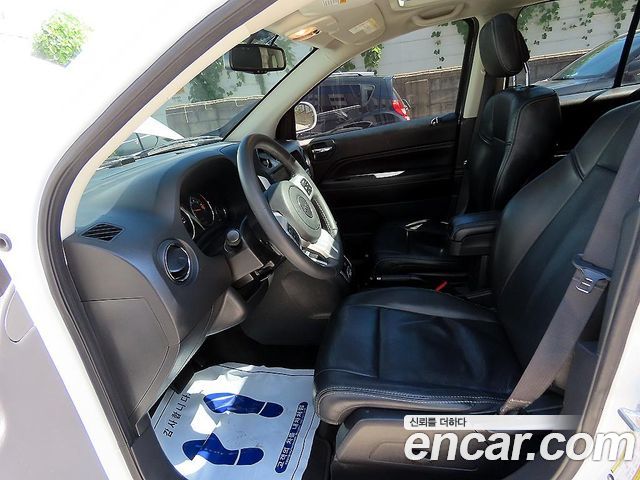 Jeep Compass 2.4 Limited 1st 2016 — фото 5
