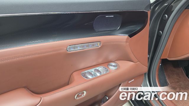 Genesis G90 (RS4) Gasoline 3.5 Turbo AWD 2025 — фото 27