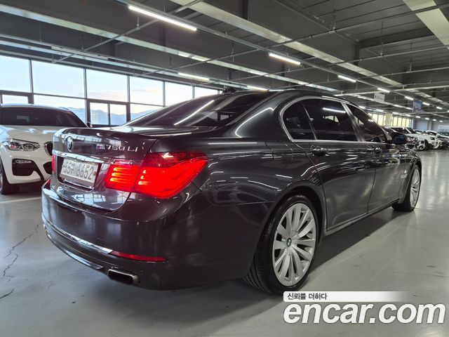 BMW 7 Series (F01) 750Li xDrive Individual 2014 — фото 4
