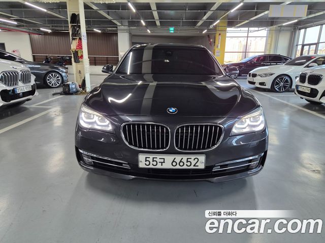 BMW 7 Series (F01) 750Li xDrive Individual 2014 — фото 6