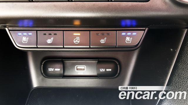 Kia Sportage The Bold Gasoline Prestige 2020 — фото 18
