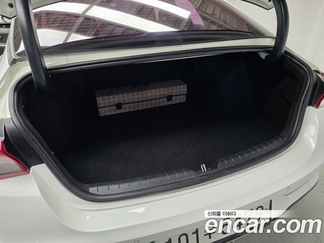 Kia K5 (III) 2.0 Noblesse 2020 — фото 22