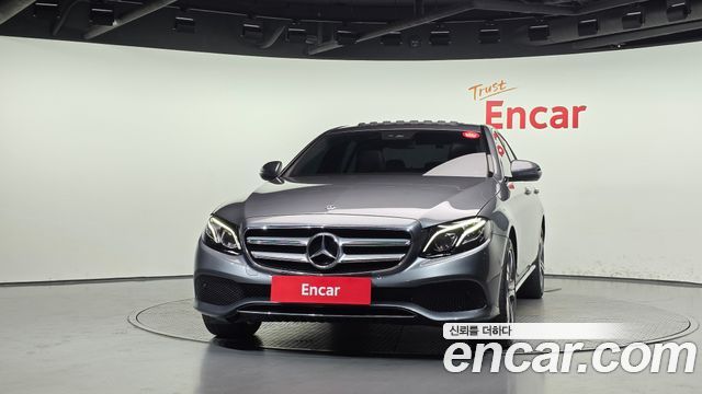 Mercedes-Benz E-Class (W213) E220d Avantgarde 2019 — фото 3