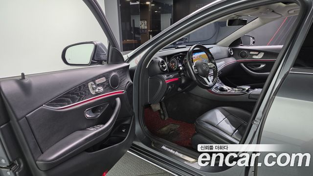 Mercedes-Benz E-Class (W213) E220d Avantgarde 2019 — фото 10