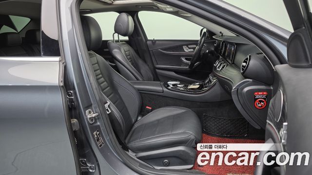 Mercedes-Benz E-Class (W213) E220d Avantgarde 2019 — фото 11