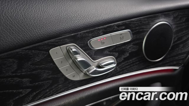 Mercedes-Benz E-Class (W213) E220d Avantgarde 2019 — фото 19