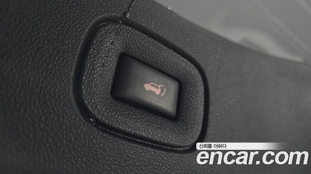 Renault Korea QM6 2.0 LPe RE Signature 2WD 2021 — фото 20