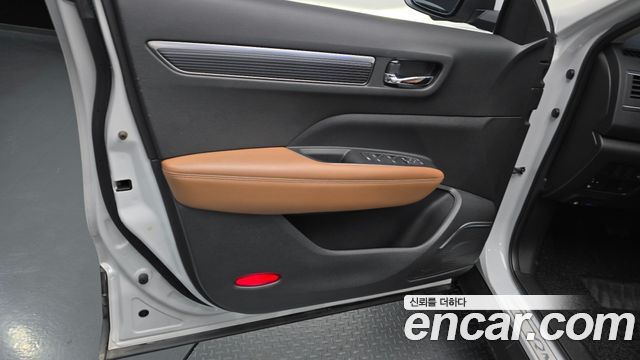 Renault Korea QM6 2.0 LPe RE Signature 2WD 2021 — фото 24