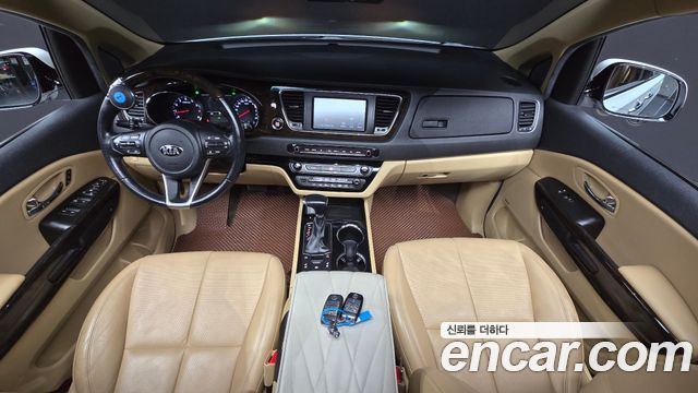 Kia Carnival Gasoline 9-Seater Noblesse Special 2019 — фото 7