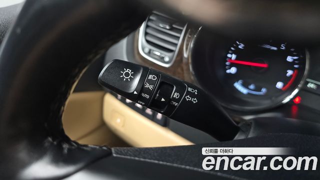 Kia Carnival Gasoline 9-Seater Noblesse Special 2019 — фото 35