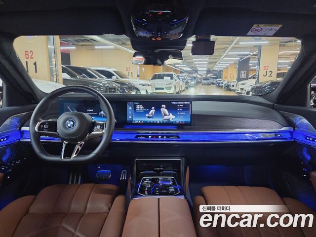 BMW i7 (G70) M70 xDrive M Performance 2024 — фото 10