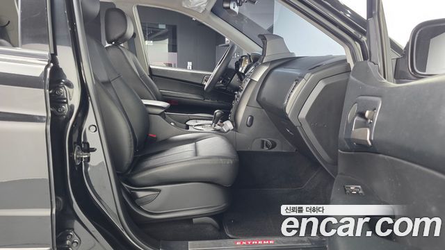 KG Mobility (SsangYong) Korando Sport Extreme 4WD 2016 — фото 11