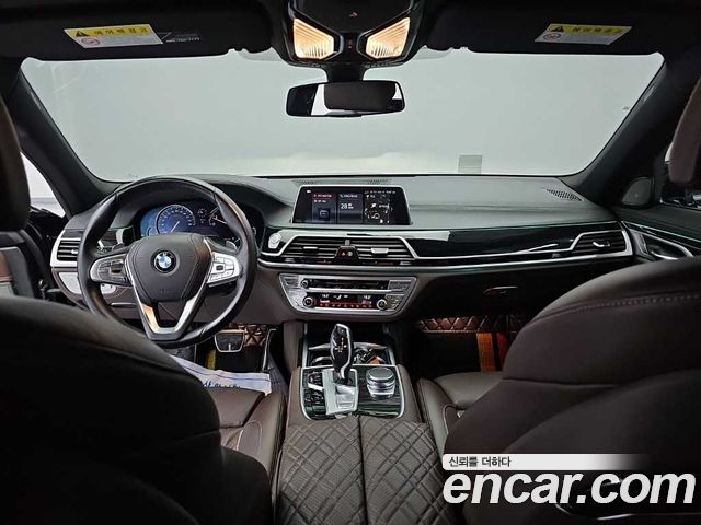 BMW 7 Series (G11) 740Li xDrive M Sport Package 2018 — фото 7
